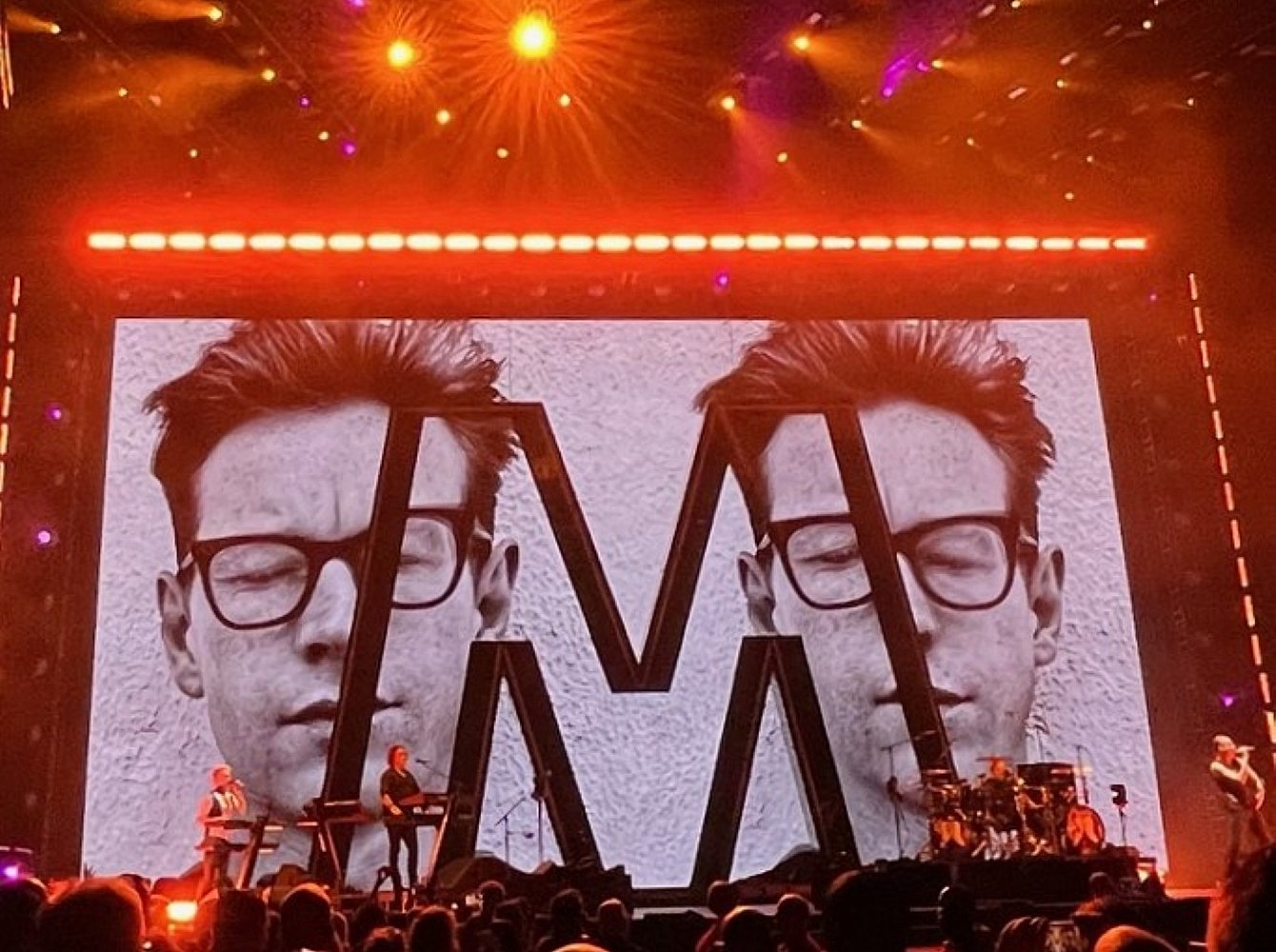 World in My Eyes &ndash; Dedication To Andy Fletcher